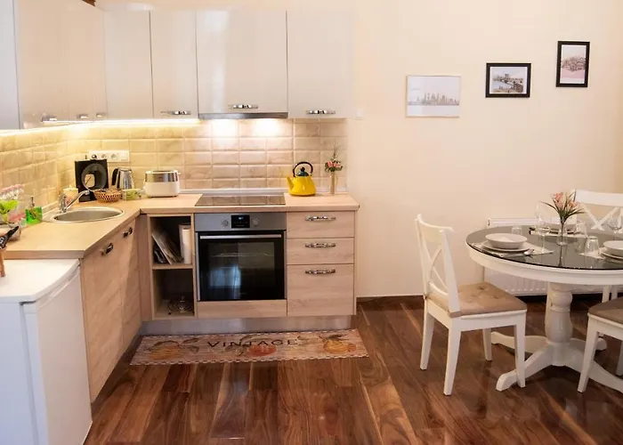 Broadway Center, Fully Equipped, 4 Person Budapeşte